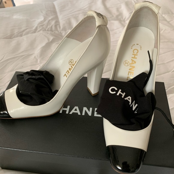 Chanel pumps - Picture 2 of 4